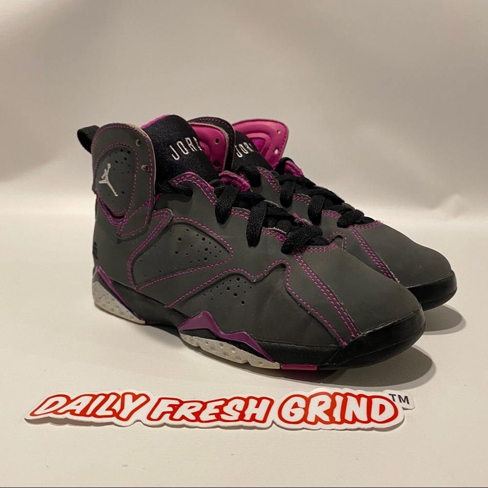 AIR JORDAN 7 RETRO PS SIZE 2.5Y VALENTINE'S DAY